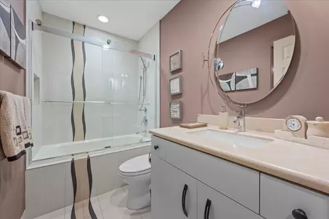 1426 Lorete Ln, Northbrook, IL 60062 photo 25