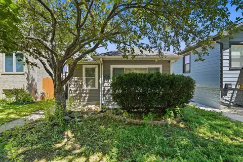 5523 N Neenah Ave, Chicago, IL 60656