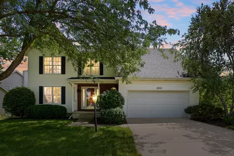 3821 Adam Ct, Bettendorf, IA 52722