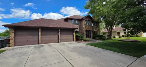 17221 Dooneen Ave, Tinley Park, IL 60477