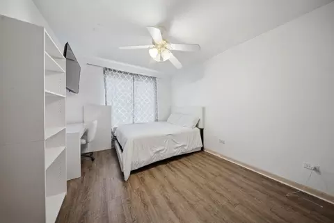 Bedroom - 2018 Alpine Way, Plainfield, IL 60586 photo 6 of 6