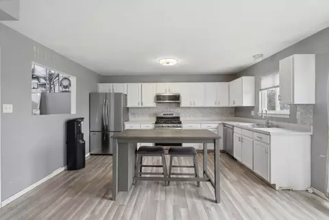Kitchen - 2018 Alpine Way, Plainfield, IL 60586 photo 1 of 3