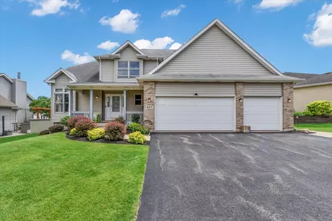 805 Doral Dr, Marengo, IL 60152