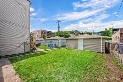 Exterior - 6142 S Champlain Ave, Chicago, IL 60637 photo 2 of 5