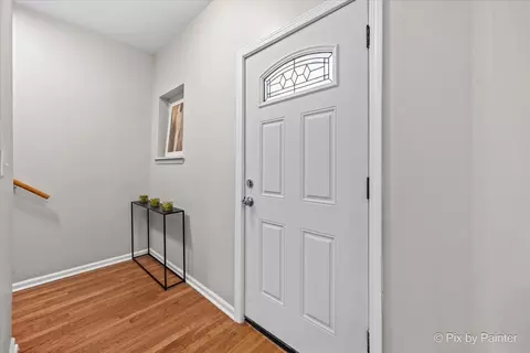 Entry Way - 6142 S Champlain Ave, Chicago, IL 60637 photo 1 of 1