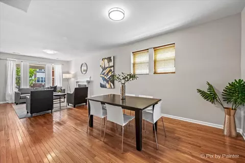 Dining - 6142 S Champlain Ave, Chicago, IL 60637 photo 1 of 2