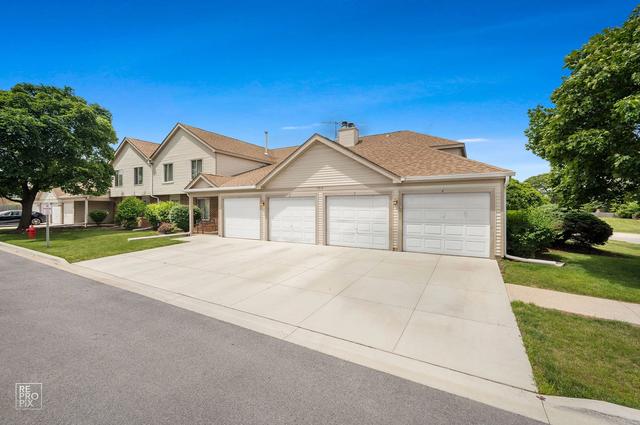 7010 Park Lane Ct #102, Woodridge, IL 60517
