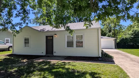 527 Sehring St, Joliet, IL 60436