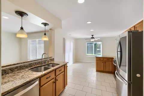 Kitchen - 2474 Sunlight Ct, Aurora, IL 60502 photo 1 of 1