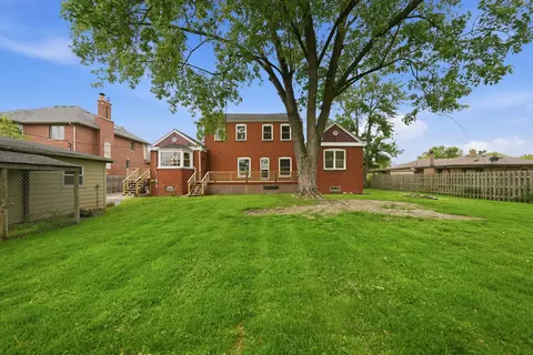 Exterior - 6830 W 112th Pl, Worth, IL 60482 photo 7 of 7