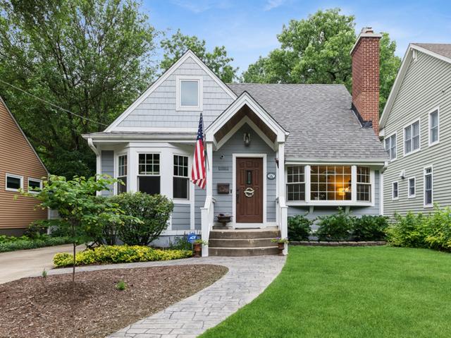 770 Highland Ave, Glen Ellyn, IL 60137