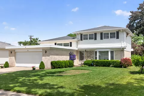 89 S Clarendon Ave, Addison, IL 60101