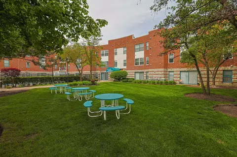 Exterior - 3265 Kirchoff Rd #127, Rolling Meadows, IL 60008 photo 4 of 6