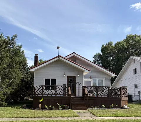 502 W Cherry Ave, Christopher, IL 62822 photo 1