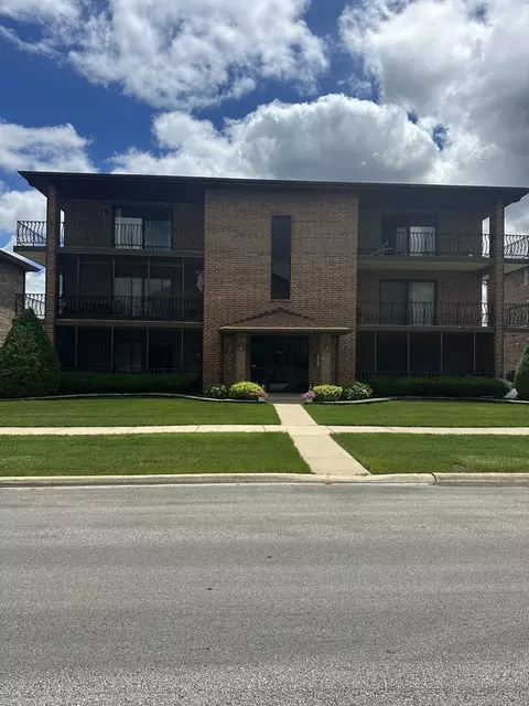 16743 Paxton Ave #1N, Tinley Park, IL 60477