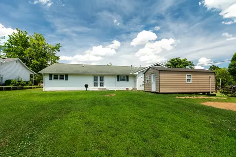 1817 State St, Eldorado, IL 62930 photo 29