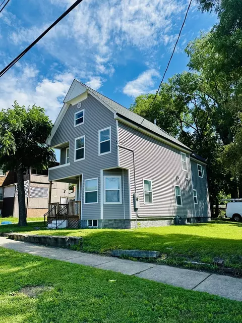 Exterior - 314 Spring St, Peoria, IL 61603 photo 3 of 7