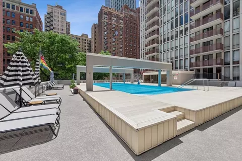 Exterior - 200 E Delaware Pl #24F, Chicago, IL 60601 photo 3 of 3