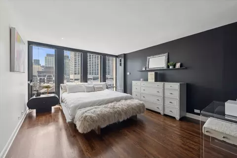 Bedroom - 200 E Delaware Pl #24F, Chicago, IL 60601 photo 2 of 2