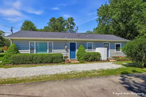 36859 N Lake St, Ingleside, IL 60041