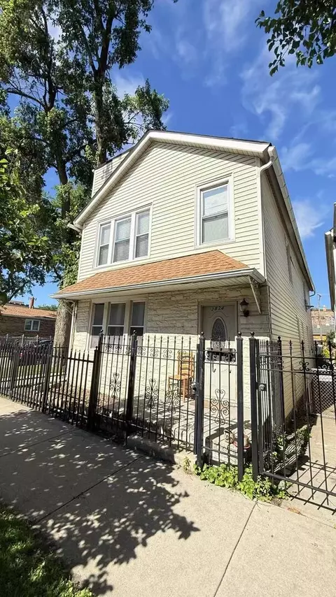3824 S Sacramento Ave, Chicago, IL 60632