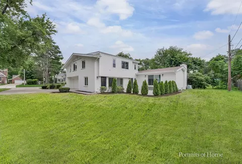 Exterior - 1106 North Path, Wheaton, IL 60187 photo 5 of 5