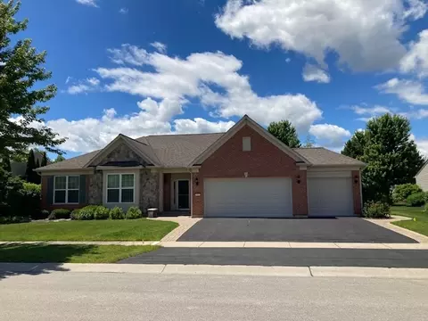12633 Bluebell Ave, Huntley, IL 60142