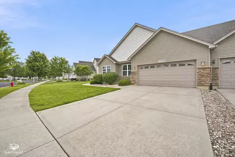 Exterior - 15744 Cove Cir, Plainfield, IL 60544 photo 3 of 7