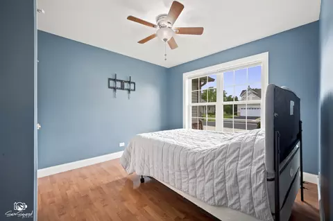Bedroom - 15744 Cove Cir, Plainfield, IL 60544 photo 2 of 3