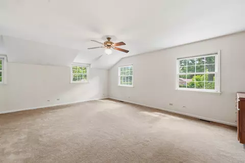 700 South Dr, Burr Ridge, IL 60527 photo 18