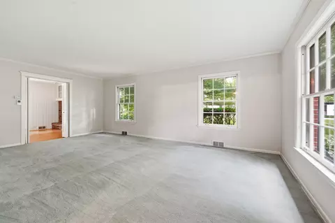 700 South Dr, Burr Ridge, IL 60527 photo 17