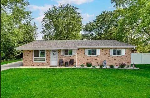 8630 W 163rd St, Orland Park, IL 60462