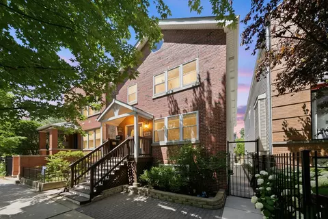 2112 W Superior St, Chicago, IL 60612