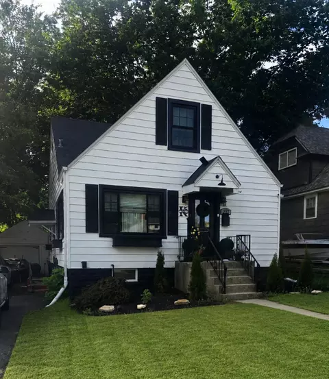 813 W Park Ave, Joliet, IL 60436