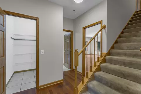 Entry Way - 2 Echowood Dr, Algonquin, IL 60102 photo 7 of 8