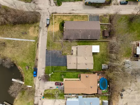 View/Area - 218 Mastodon Dr, Ingleside, IL 60041 photo 6 of 8