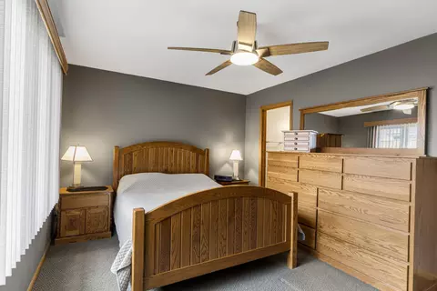 Bedroom - 218 Mastodon Dr, Ingleside, IL 60041 photo 3 of 4