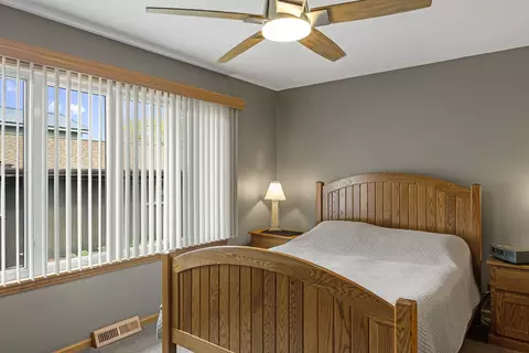 Bedroom - 218 Mastodon Dr, Ingleside, IL 60041 photo 1 of 4