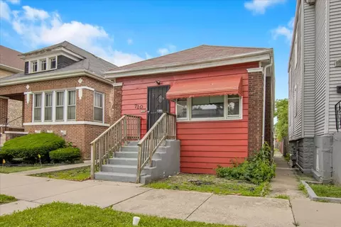 710 E 92nd Pl, Chicago, IL 60619