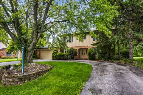 24656 S Willow Brook Trl, Crete, IL 60417