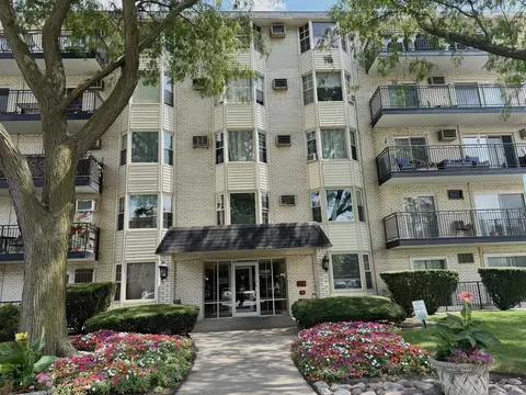 5506 Lincoln Ave #A511, Morton Grove, IL 60053