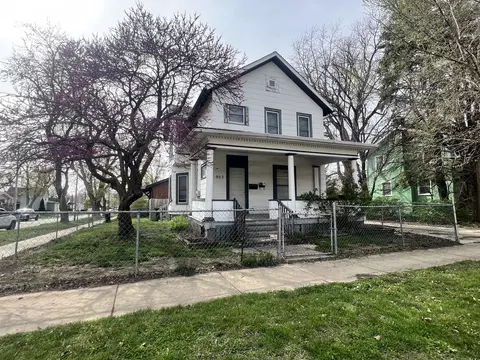 Other - 902 N Lee St, Bloomington, IL 61701 photo 2 of 7