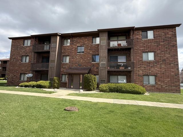 15723 Peggy Ln #11, Oak Forest, IL 60452