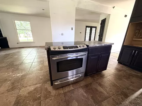 Kitchen - 500 E Clark Trl, Herrin, IL 62948 photo 1 of 3