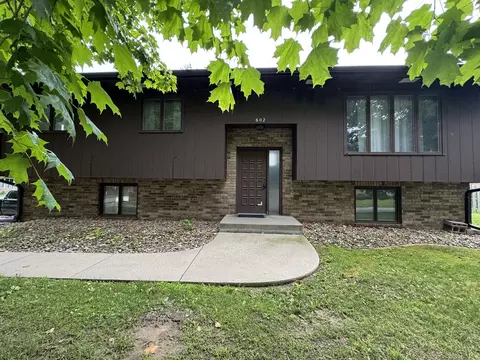 602 5th Ave W, Andalusia, IL 61232