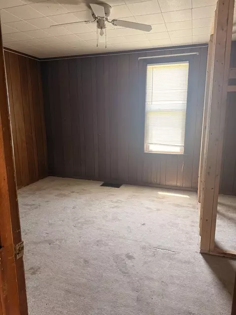 307 S Saint Paul St, Mark, IL 61340 photo 10