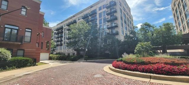 1525 S Sangamon St #415, Chicago, IL 60608