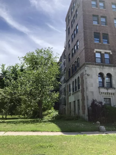 3017 E 78th St #4B, Chicago, IL 60649 photo 2