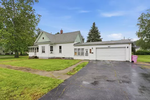 Exterior - 201 E Liberty St, Joy, IL 61260 photo 5 of 6