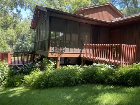 5538 Mcdonald Rd, Roscoe, IL 61073 photo 3